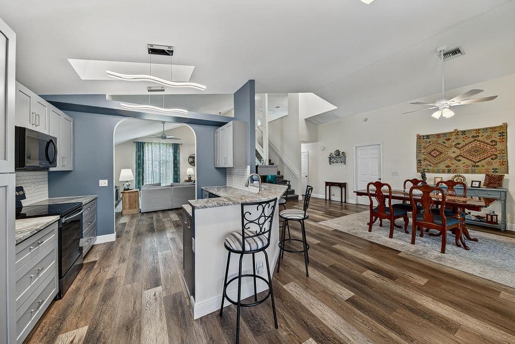 3-bedroom Single-Family Home — 126 HAMMOCKS Drive