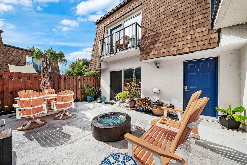 2-bedroom Property — 2616 SE 5TH Circle #D