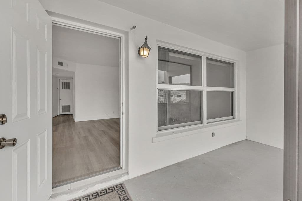 2-bedroom Condo — 651 PINE Drive #204