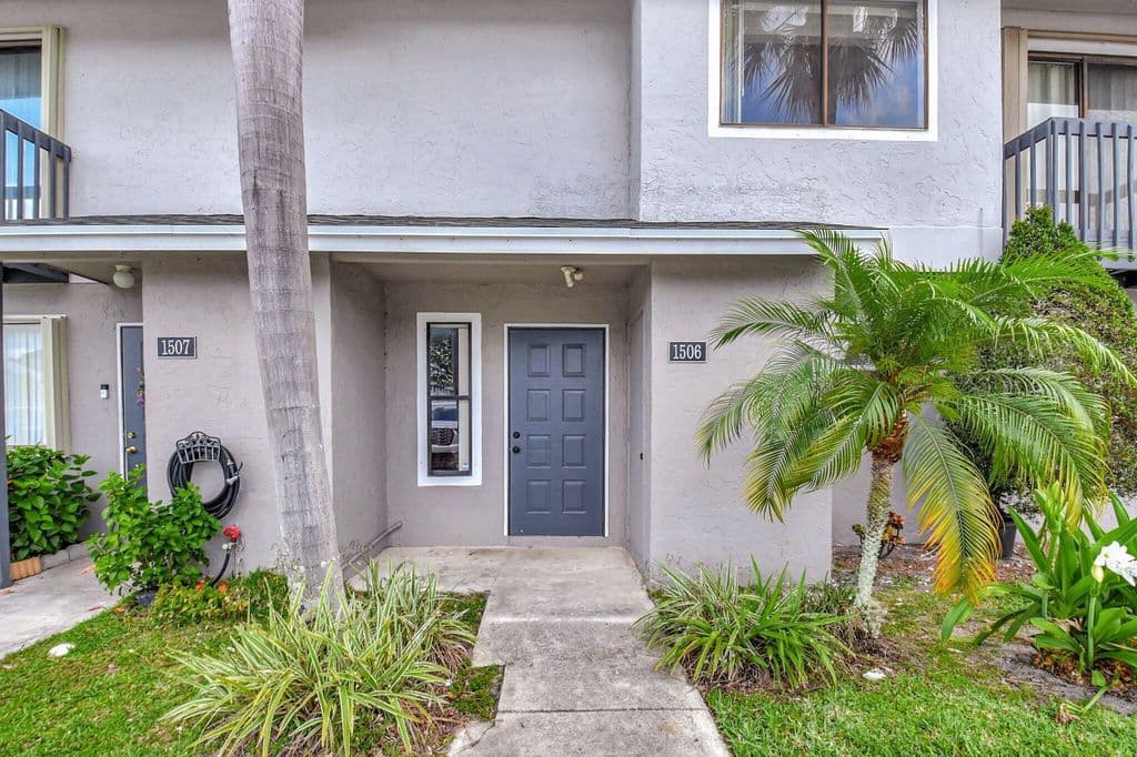 2-bedroom Property — 1506 Wharf Lane