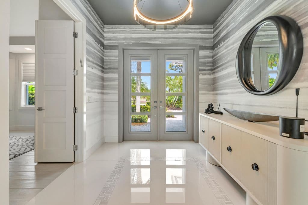 3-bedroom Single-Family Home — 124 Golf Village Boulevard