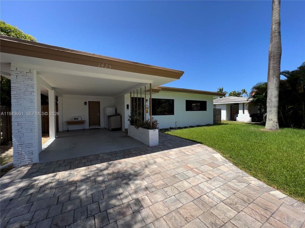 2-bedroom Single-Family Home — 1425 Grant St