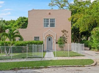 3+1 Müstakil ev — 820 29TH Street, West Palm Beach, 33407