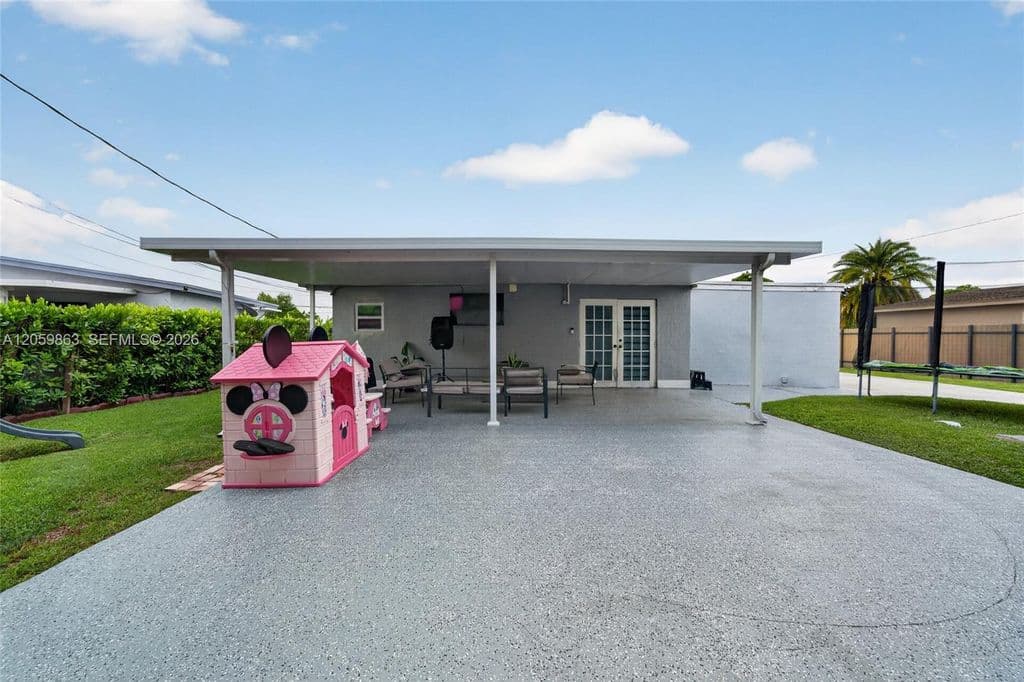 3-bedroom Single-Family Home — 12015 SW 188th St