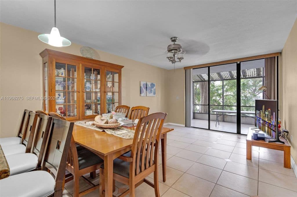 2+1 Condo — 8305 SW 152nd Ave #A-107