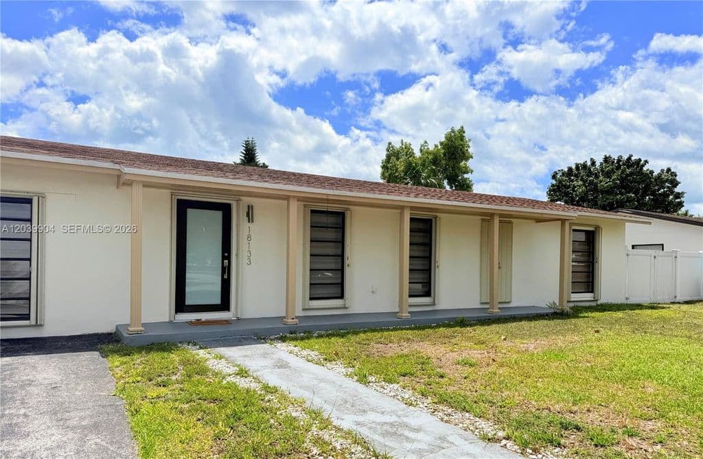 3+1 Müstakil ev — 18133 SW 93rd Ave