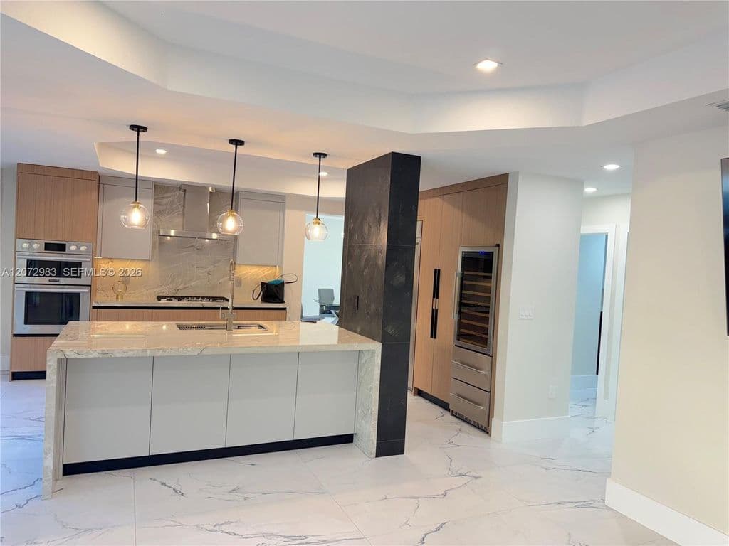 4-bedroom Single-Family Home — 3121 SW 156th Ave