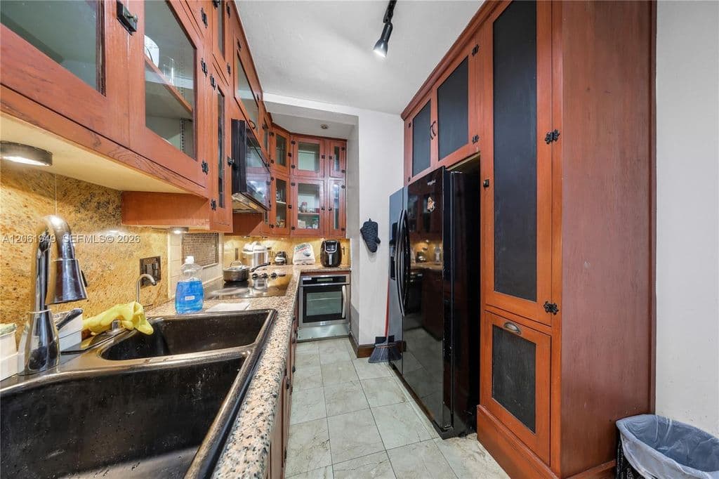 2+1 Condo — 1289 Marseille Dr #45