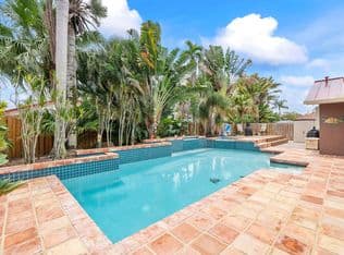 4+1 Müstakil ev — 10662 NW 7th Place, Coral Springs, 33071