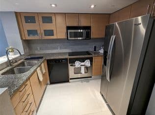 1-bedroom Condo — 2101 Brickell Ave APT 1104, Miami, 33129