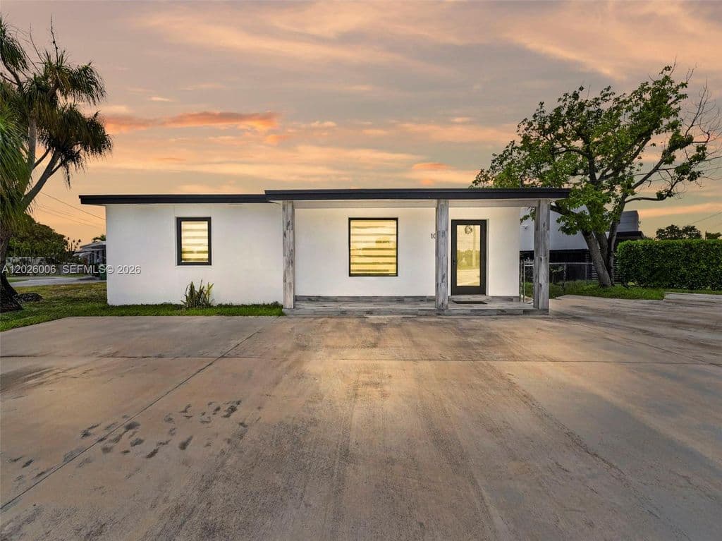 2+1 Müstakil ev — 10700 SW 46th St