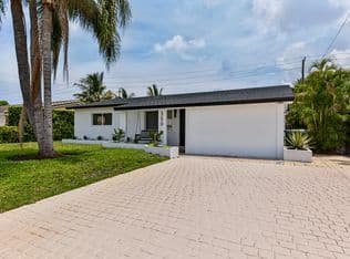 3-bedroom Single-Family Home — 350 NE 42ND Street, Oakland Park, 33334