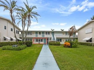 1+1 Condo — 200 Horizons W #106, Boynton Beach, 33435