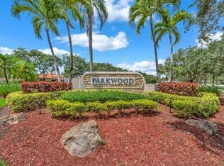4-bedroom Single-Family Home — 6029 NW 74th Street, Parkland, 33067