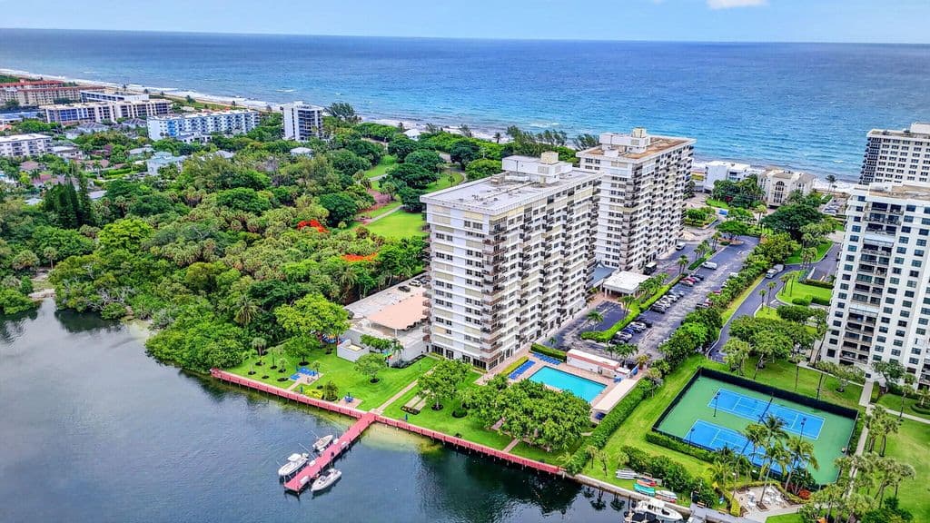 2-bedroom Condo — 2121 N Ocean Boulevard #705e