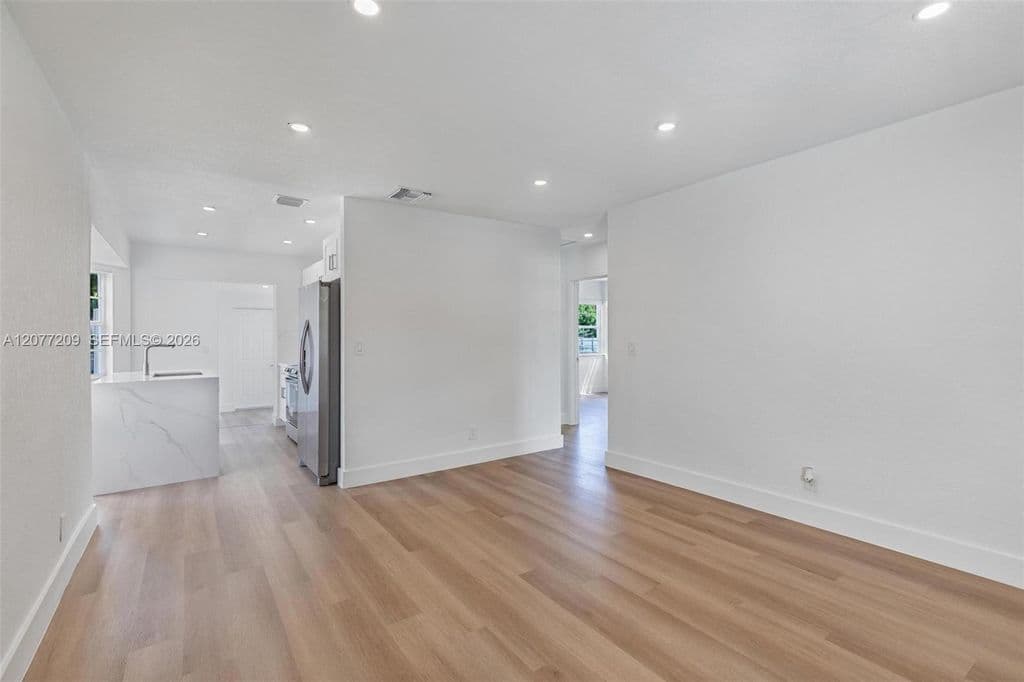 3+1 Müstakil ev — 2839 Mayo St
