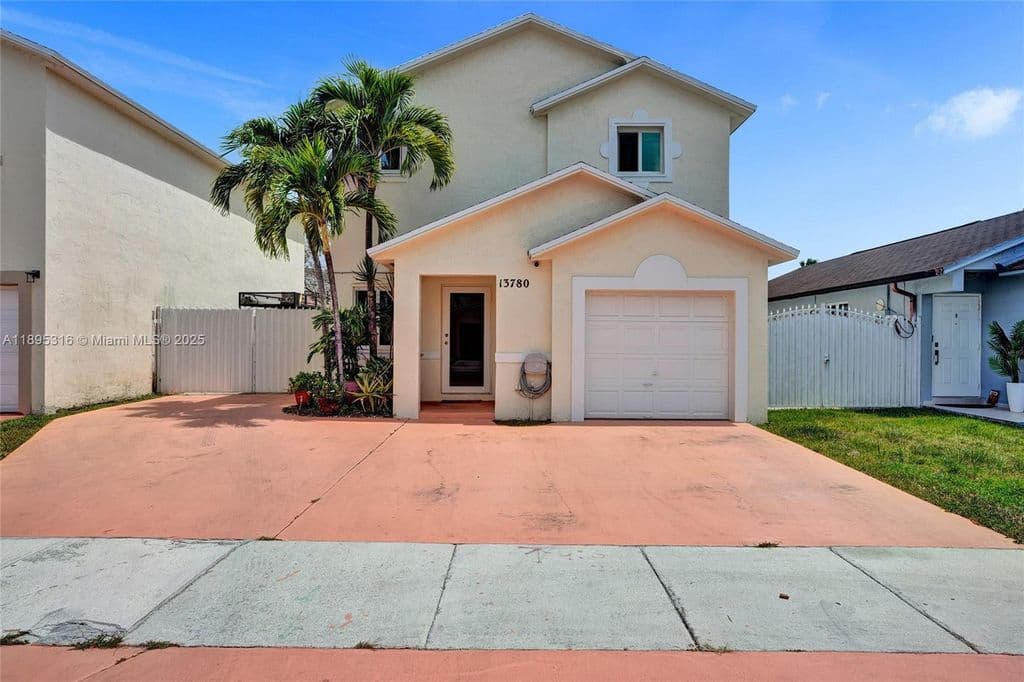 3-bedroom Single-Family Home — 13780 SW 160th Ter