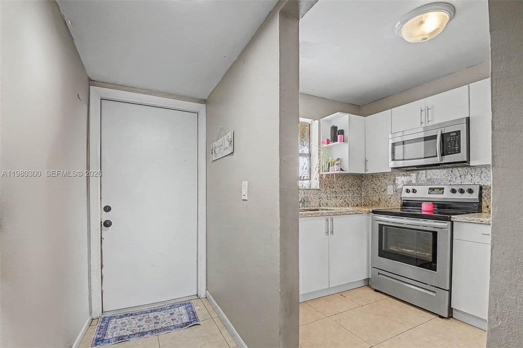 2-bedroom Condo — 6525 W 26th Dr APT 204-37