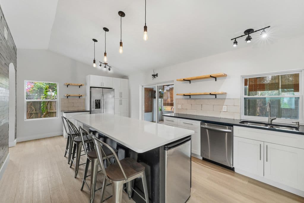 3-bedroom Single-Family Home — 1127 NW 9th Street