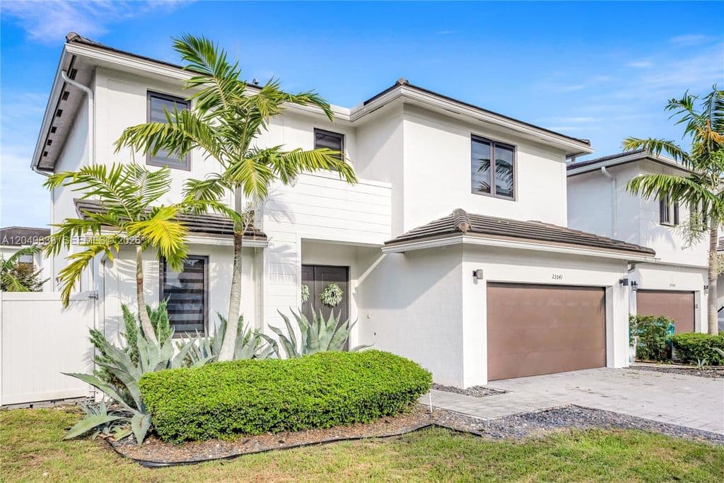 4-bedroom Single-Family Home — 23541 SW 107th Pl