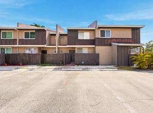 2+1 Townhouse — 1227 Sussex Drive, North Lauderdale, 33068