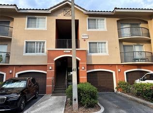 3+1 Condo — 4199 N Haverhill Road #113, West Palm Beach, 33417