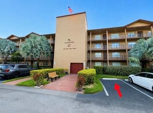 2-bedroom Condo — 100 SW 130th Ter APT 109C, Hollywood, 33027