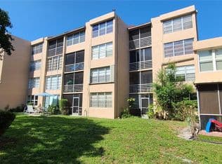 2-bedroom Condo — 9410 Live Oak Pl APT 109, Fort Lauderdale, 33324
