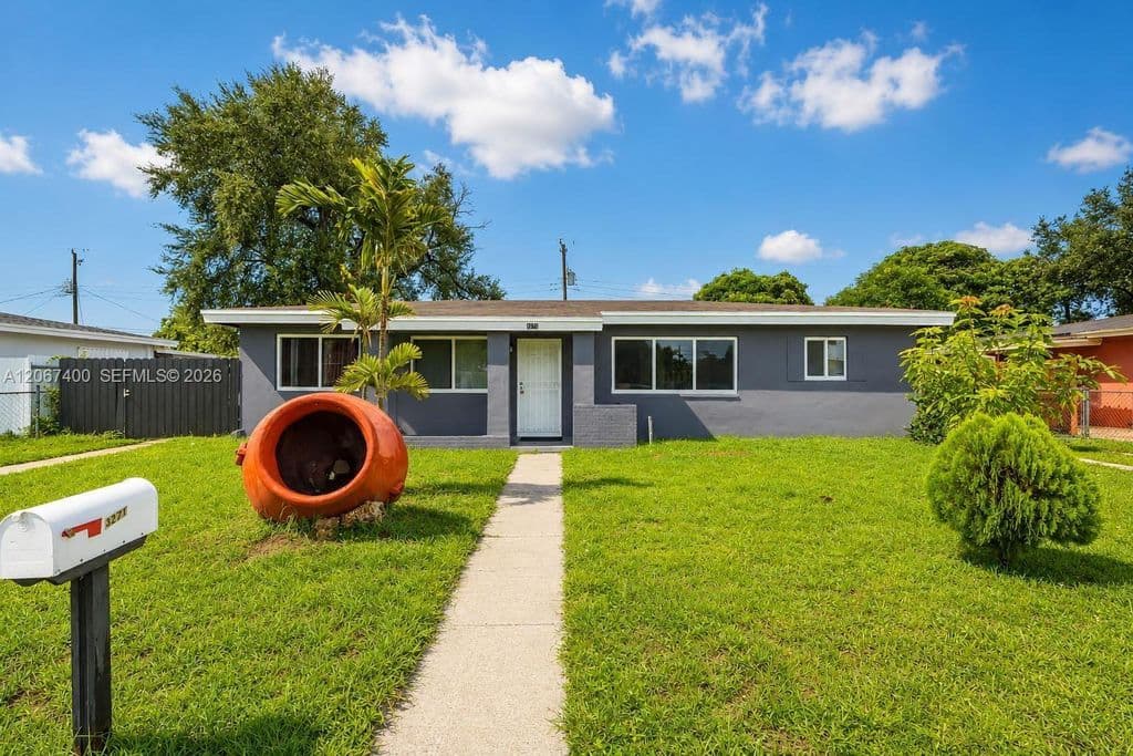 3+1 Müstakil ev — 3271 NW 173rd Ter