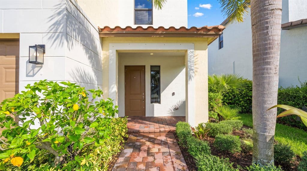 3+1 Müstakil ev — 16426 SANDY SHORE Drive