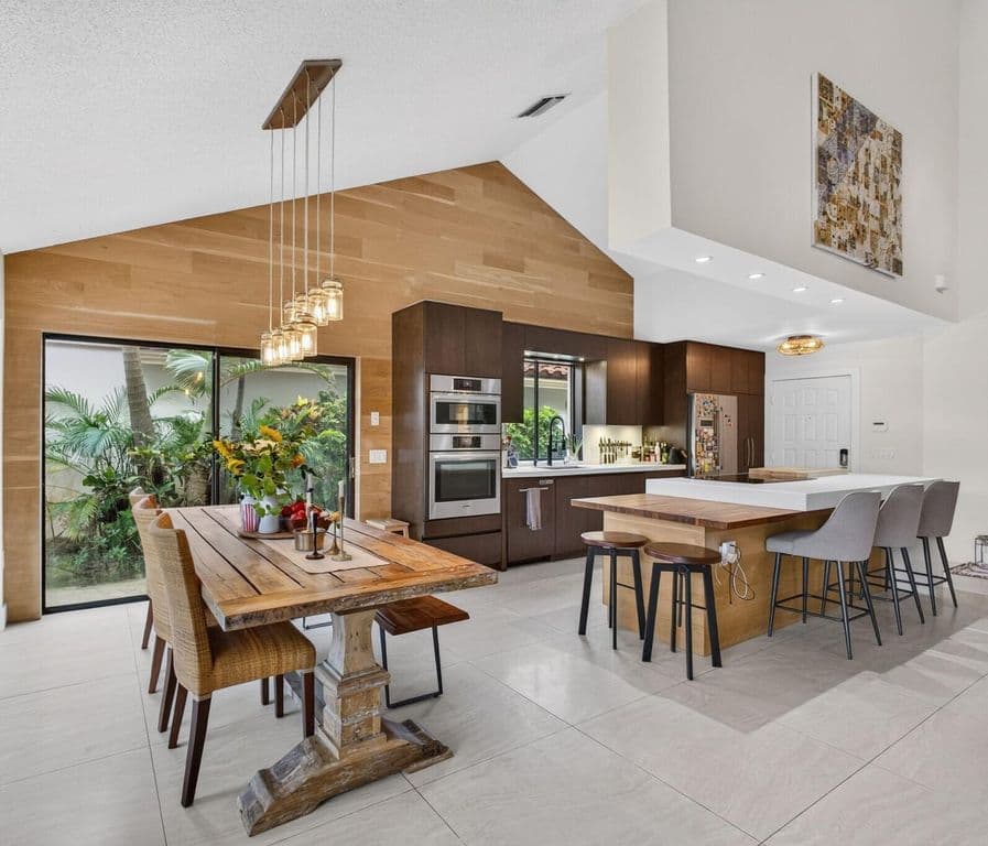 3+1 Müstakil ev — 2613 Mohawk Circle