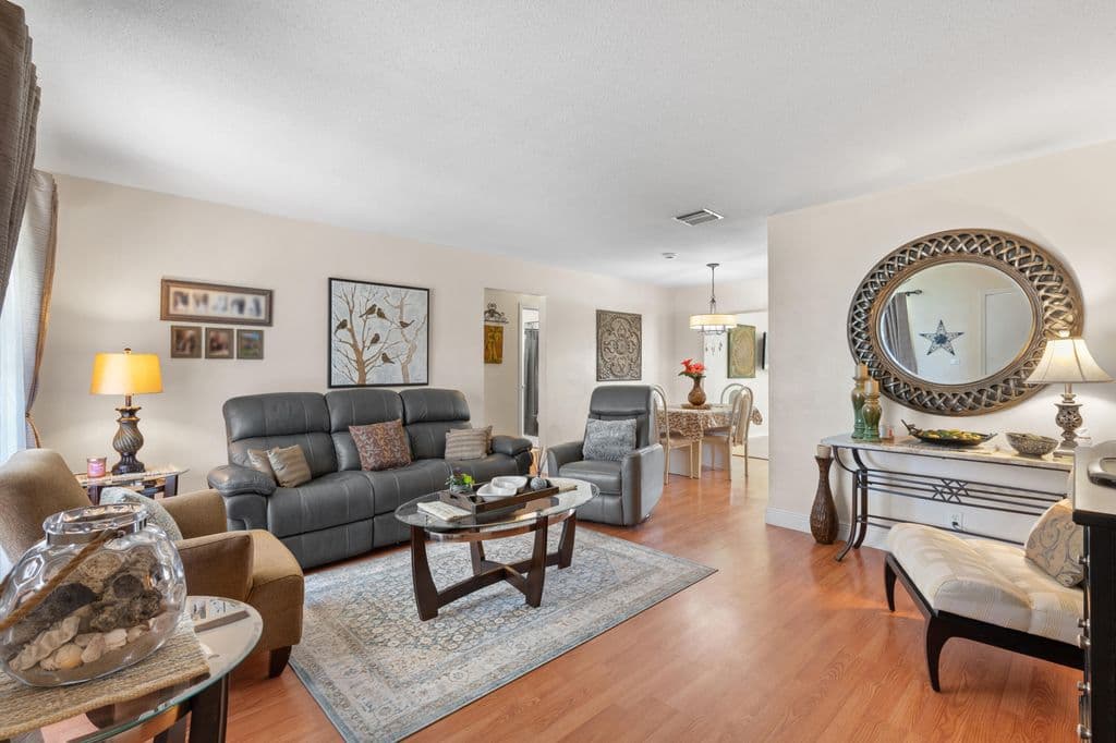2-bedroom Single-Family Home — 5017 NW 49th Road