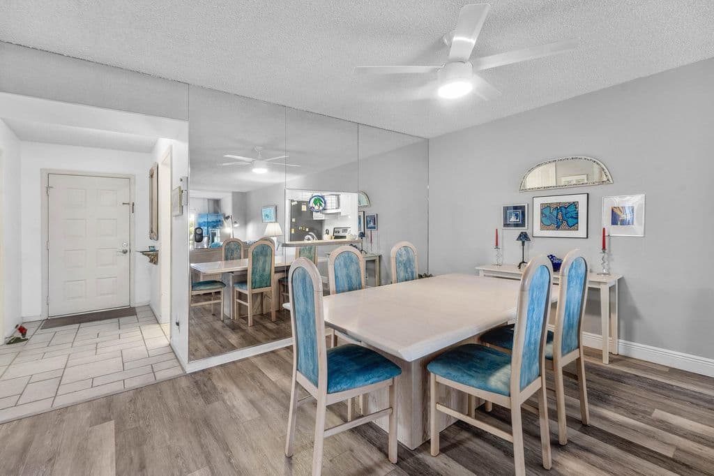 2-bedroom Condo — 250 John F Kennedy Drive #204