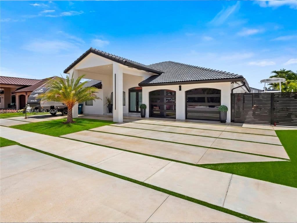 4+1 Müstakil ev — 3209 SW 142nd Pl