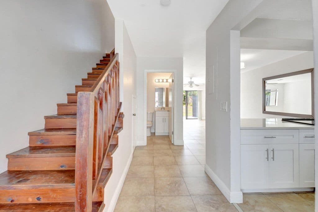 2-bedroom Property — 1506 Wharf Lane