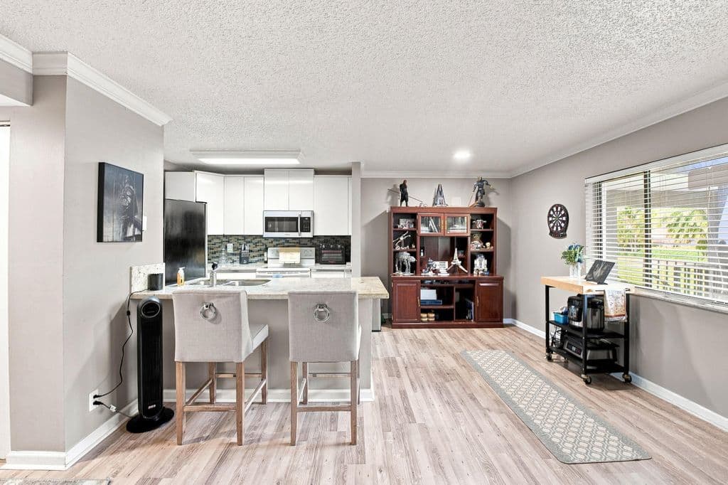 2+1 Condo — 711 FOREST CLUB Drive #119