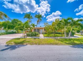 3-bedroom Single-Family Home — 155 NW 191st St, Miami Gardens, 33169