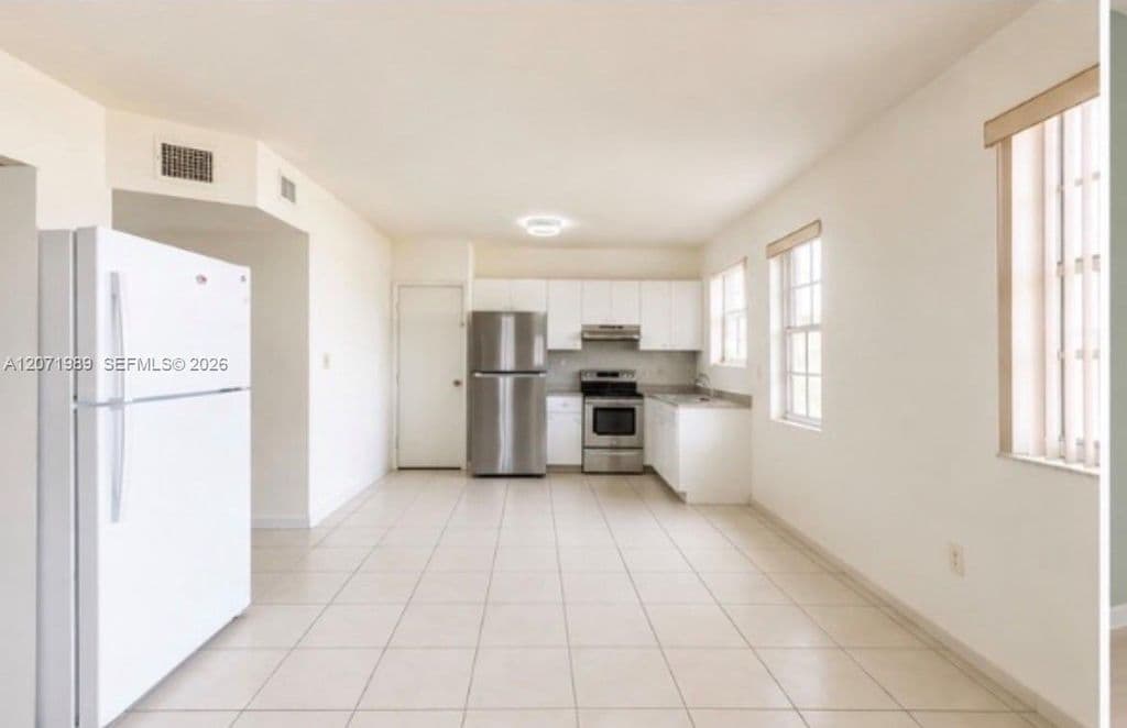5+1 Müstakil ev — 4151 SW 112th Ct
