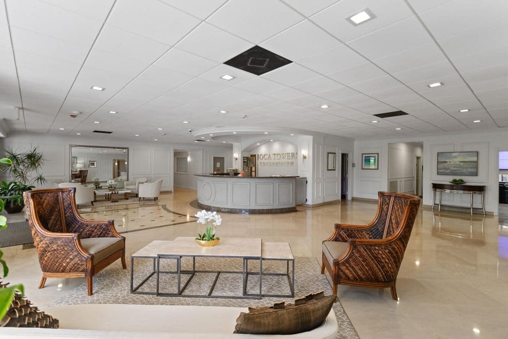 2+1 Condo — 2121 N Ocean Boulevard #207w