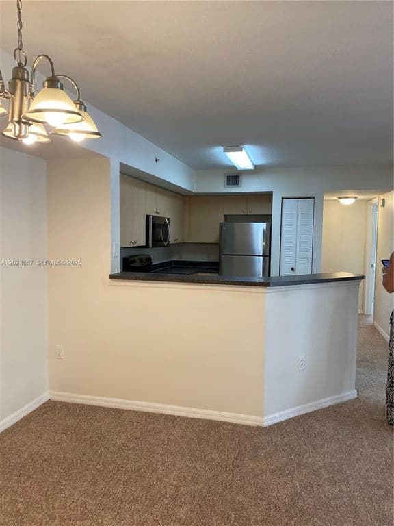 3-bedroom Condo — 4151 San Marino Blvd APT 207