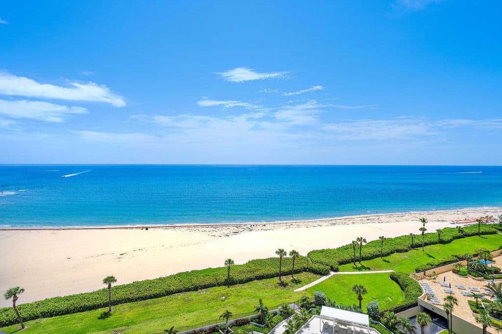 2+1 Condo — 200 Ocean Trail Way #1205