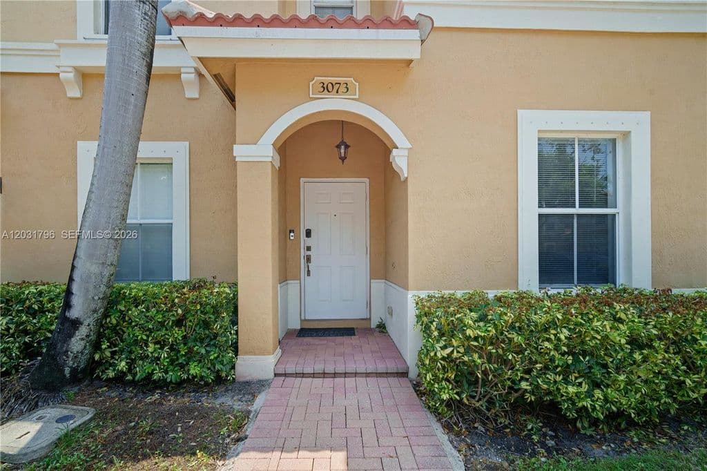 3-bedroom Property — 3073 SW 128th Ave #109