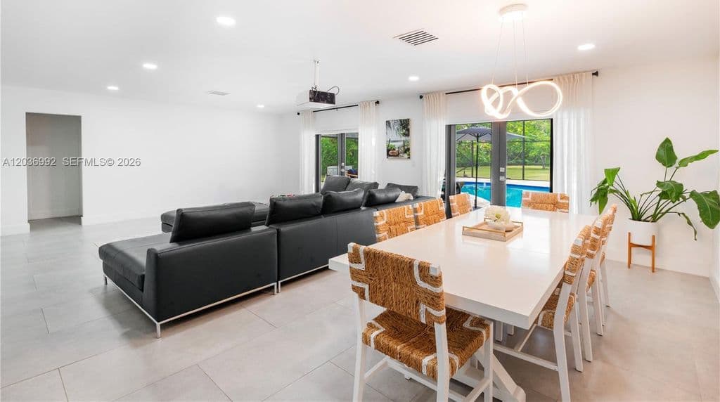 4-bedroom Single-Family Home — 7970 SW 122nd St