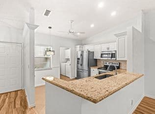 2-bedroom Condo — 6079 Millington Way, Delray Beach, 33484