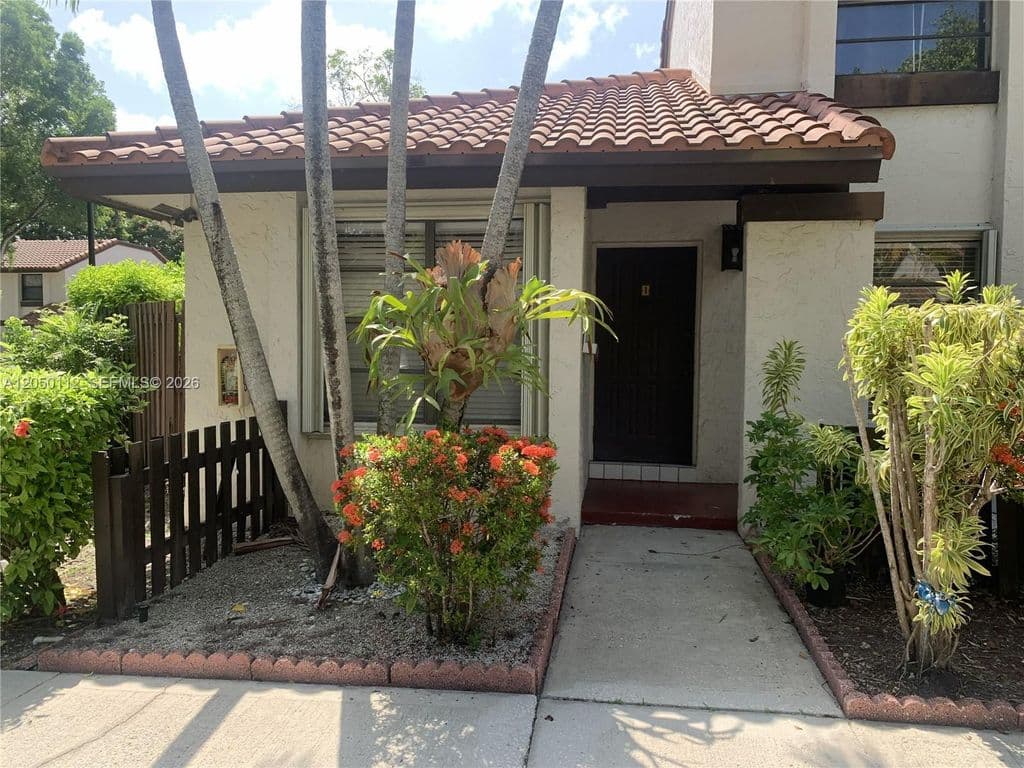 2-bedroom Condo — 13234 SW 111th Ter APT 4-1