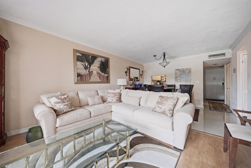 2+1 Condo — 3040 Holiday Springs Boulevard #212