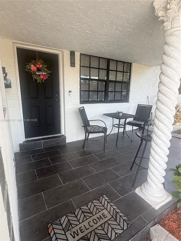 4-bedroom Single-Family Home — 2411 Wiley St