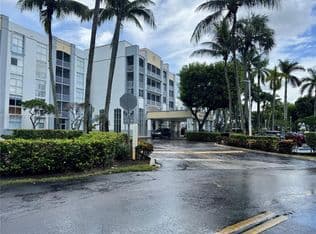 2-bedroom Condo — 9725 NW 52nd St APT 109, Doral, 33178