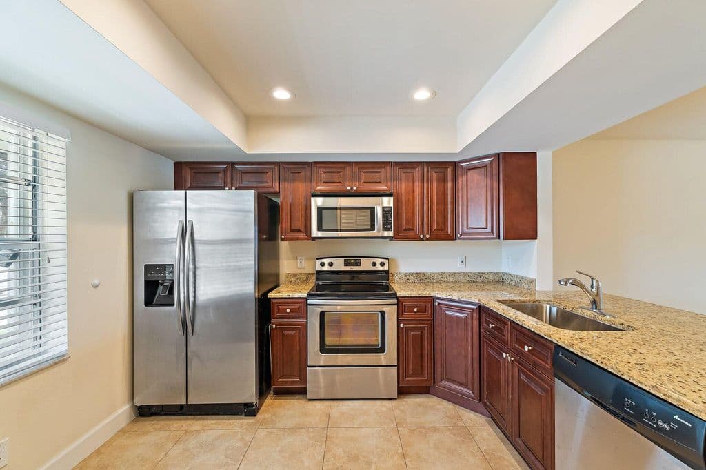 2-bedroom Property — 109 Doe Trail