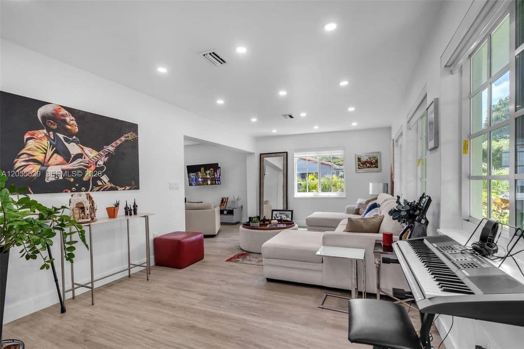 3+1 Müstakil ev — 7340 SW 18th Street Rd